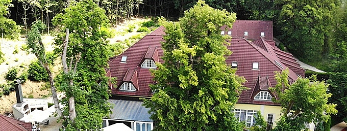 Parkhotel NA BARA�KE